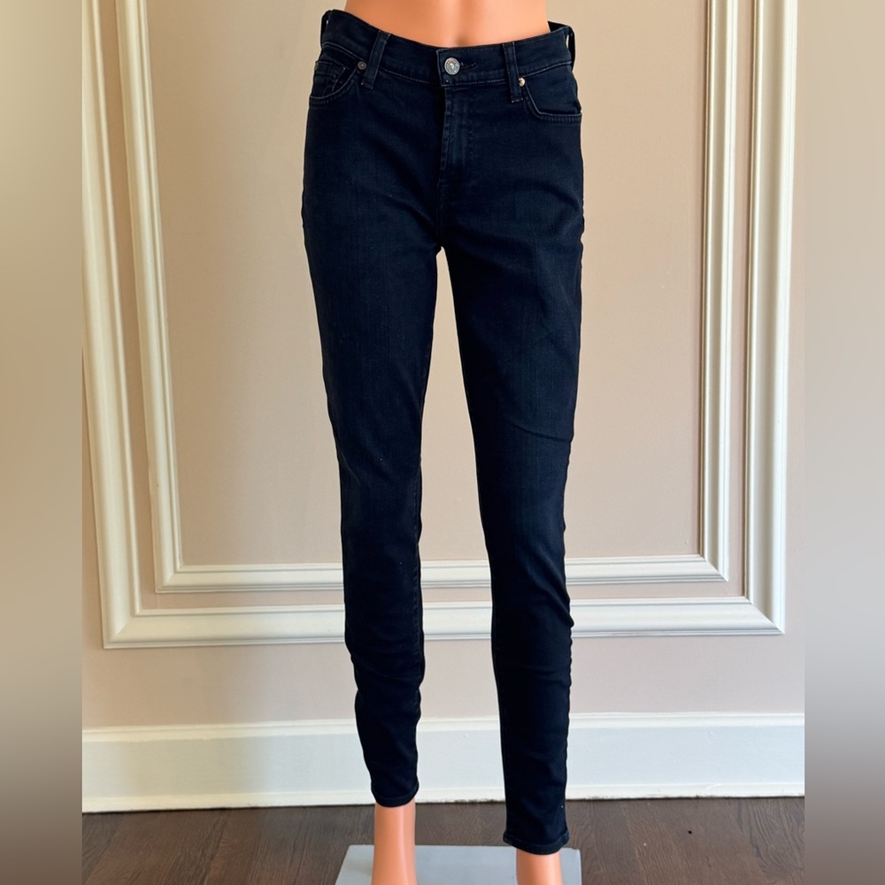 7 For All Mankind Women’s Gwenevere Dark Blue Skinny Jeans - Size 28